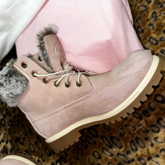 Lugz Women’s Winter Boots Faux Fur Lined Size 8 - Picture 9 of 9